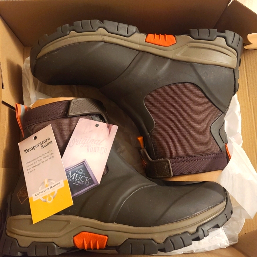 Like new, Men's, Apex Muck Boot, Brown